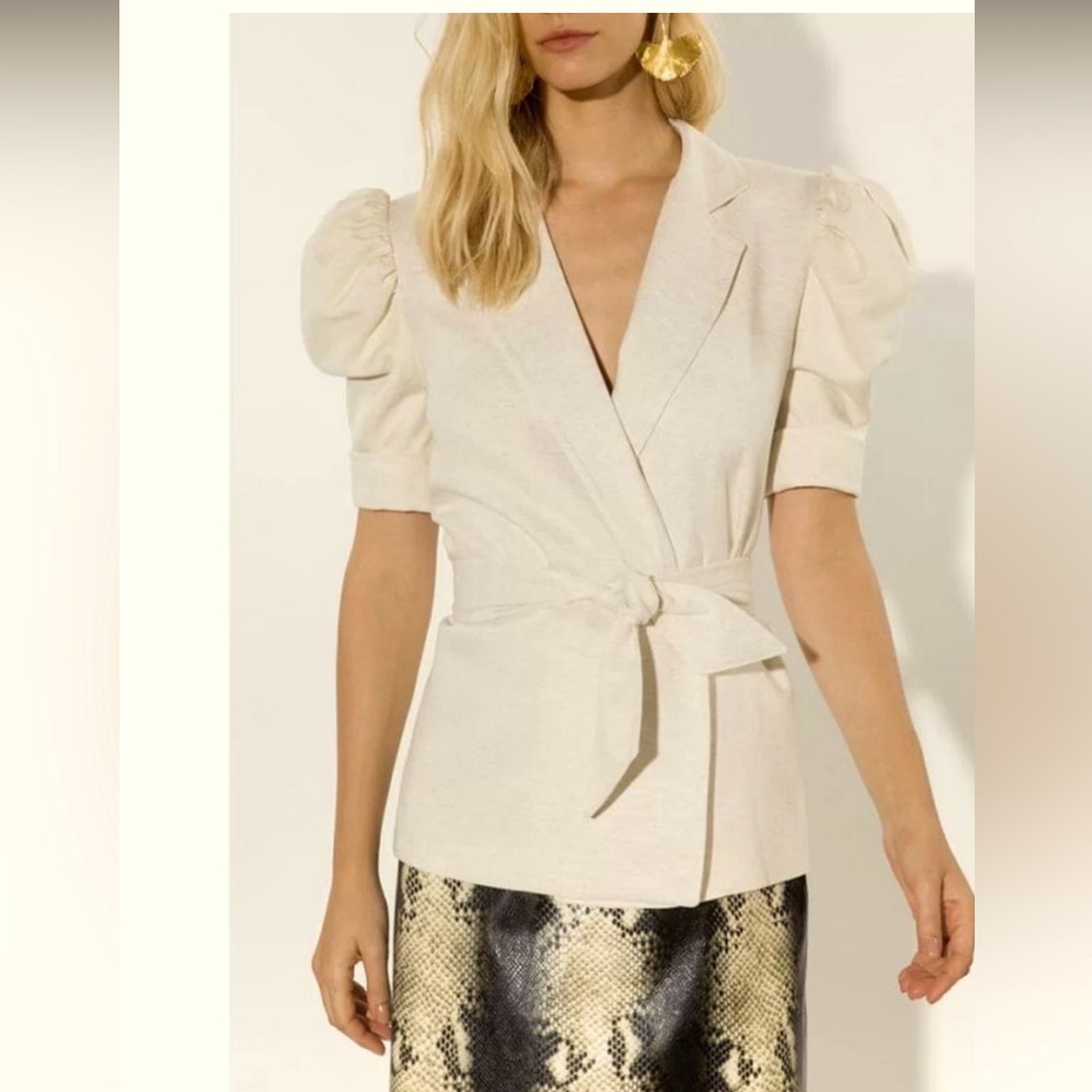 Lanca Perfume Short Sleeve Bufante Blazer size M color Natural